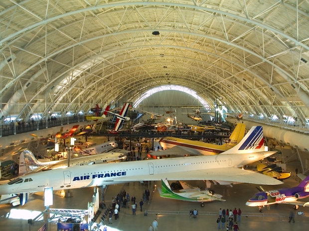 Udvar-Hazy Center hangar